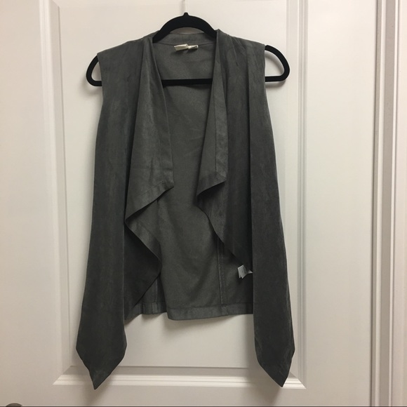 Artisan Ny Jackets & Blazers - Gray Drape Vest